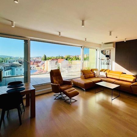 Brno City Center Apartment With Parking And A Big Terrace Ngoại thất bức ảnh