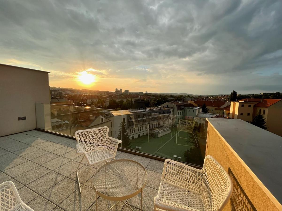 Brno City Center Apartment With Parking And A Big Terrace Ngoại thất bức ảnh