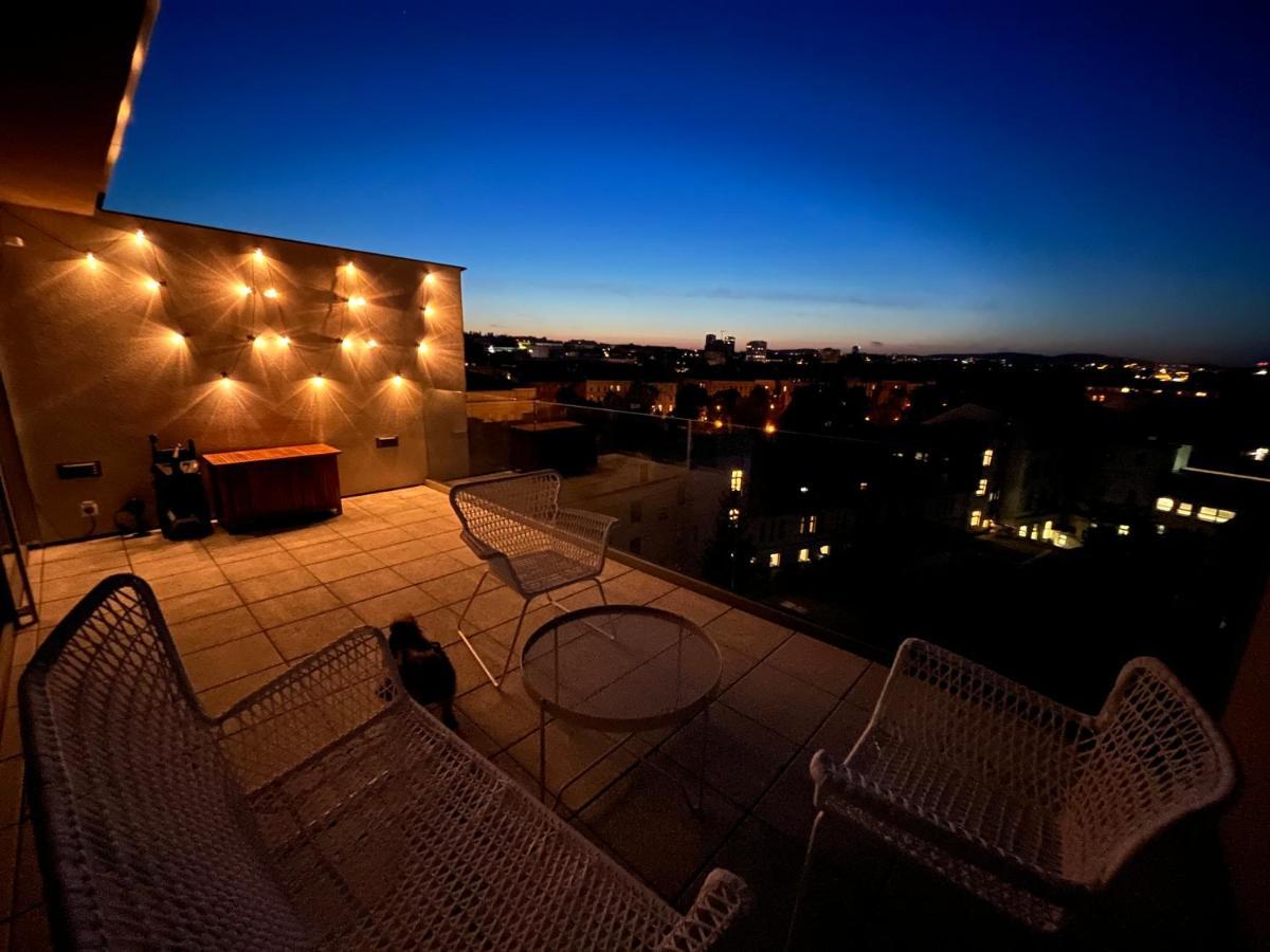 Brno City Center Apartment With Parking And A Big Terrace Ngoại thất bức ảnh