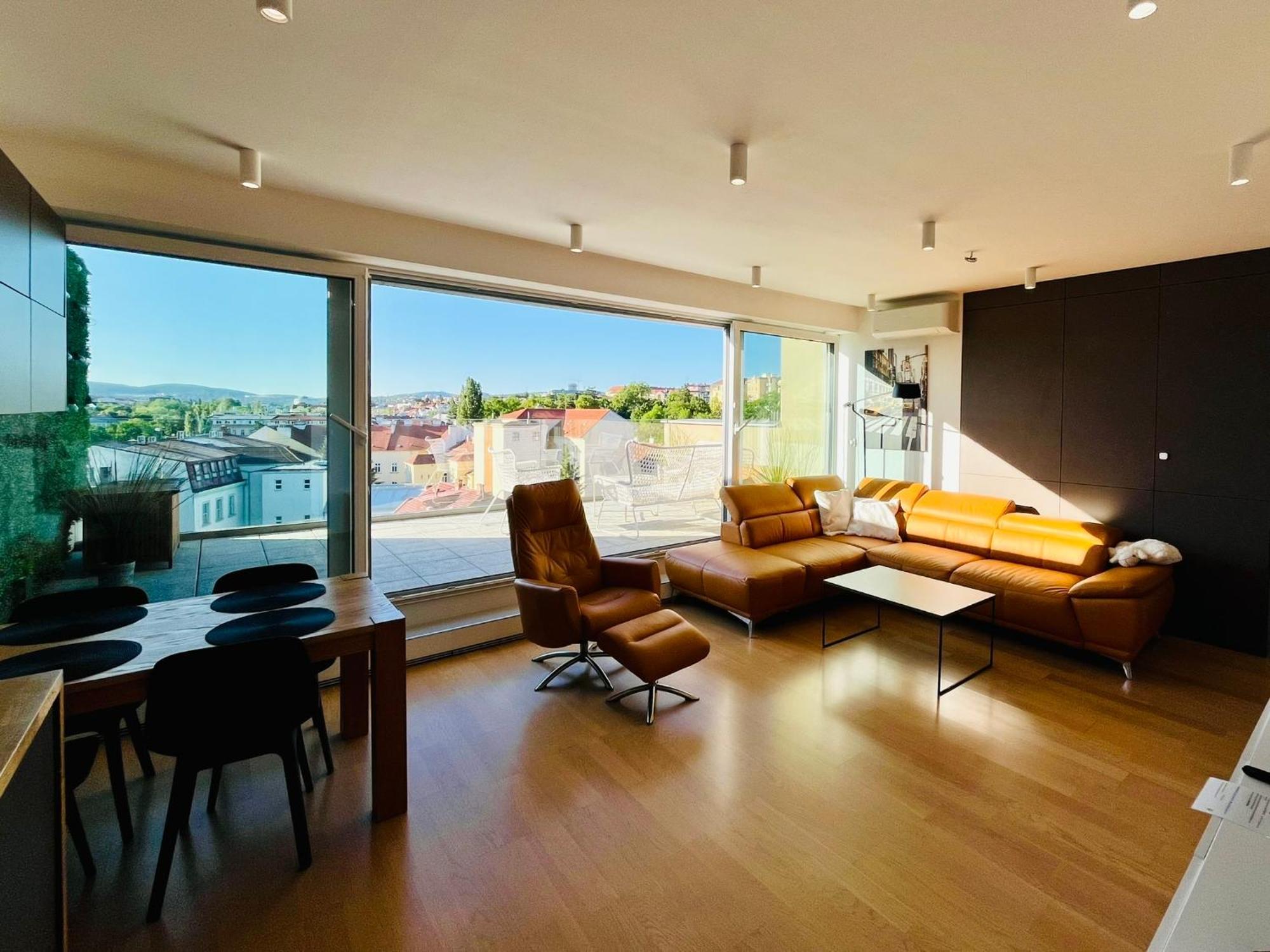 Brno City Center Apartment With Parking And A Big Terrace Ngoại thất bức ảnh